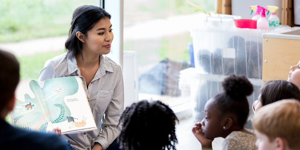 Lessons From a Professional Learning Community on Critical Reading and Critical Literacy With Multicultural Texts